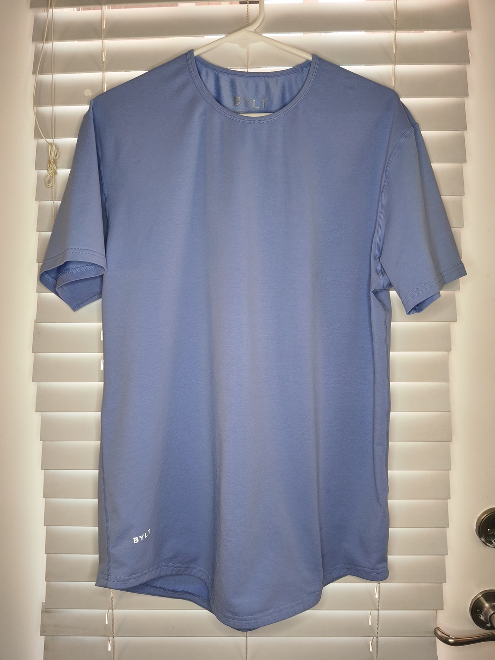 BYLT Basics Men’s Drop-Cut T-Shirt Premium Lux Curved Hem Fitted Blue Tee Size L